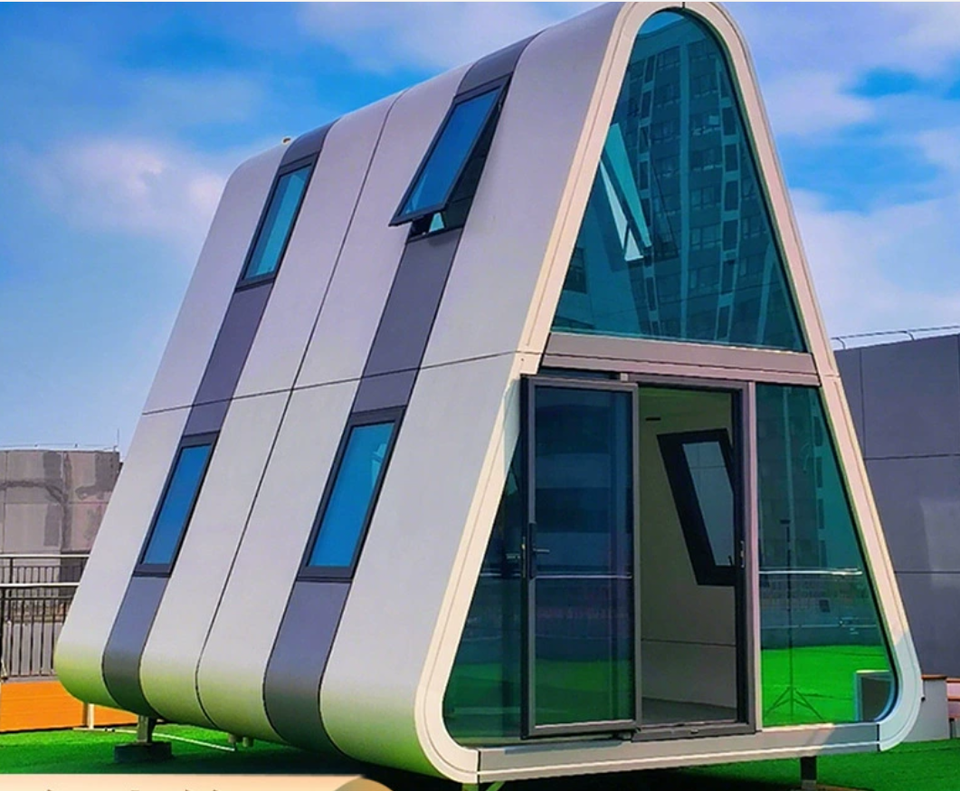Creative Intelligent Light Steel Container Modular House for Camping Rice Group Homestay Kitchen Activity Triangle House Design