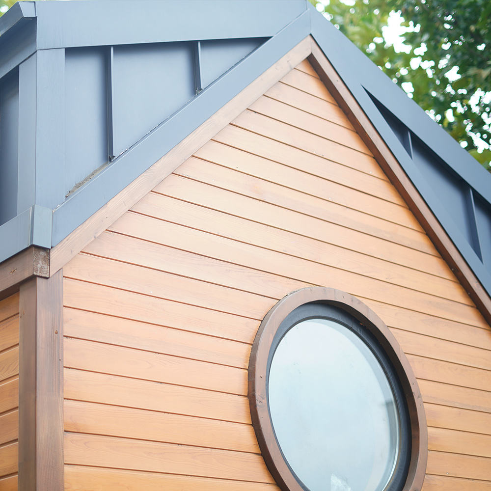 Ready to Ship Prefabricated Portable Tiny Home on Wheels Expandable Design with Bathroom Kitchen Modern Wooden Trailer House