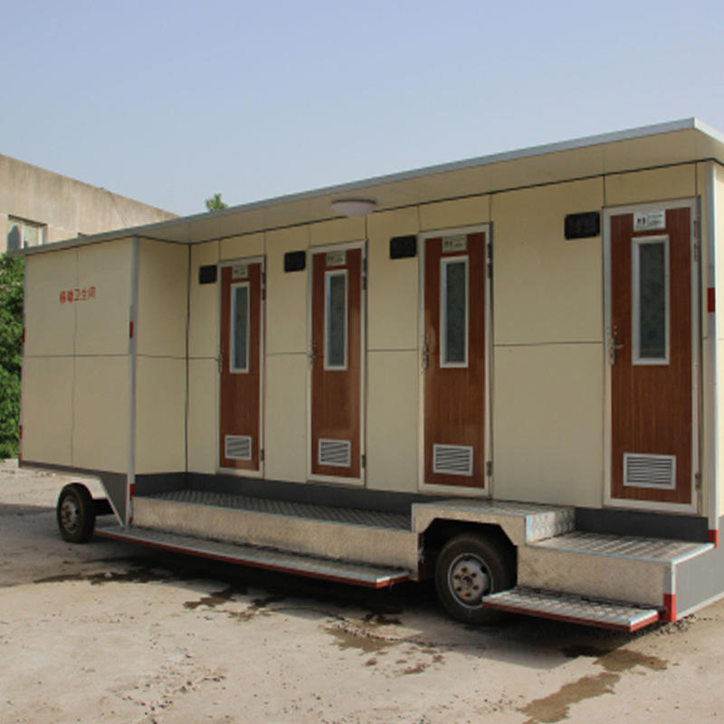 Customized Environmental Protection Plastic Trailer Mobile Outdoor Scenic Public Toilet Rental