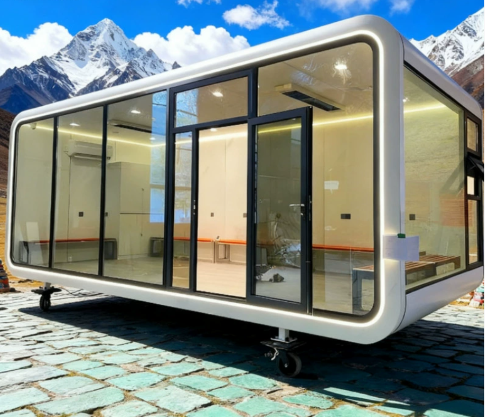 Customizable Luxury Mini High Quality Apple Cabin Hotel Mobile Cabin Single Double Capsule Container House Made Sandwich Panel