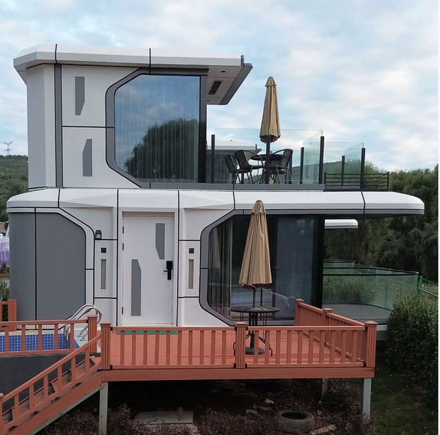 Two-story Light Steel Container Guesthouse Mobile Modular Scenic Area Hotel Space Capsule House Modern Design Customizable