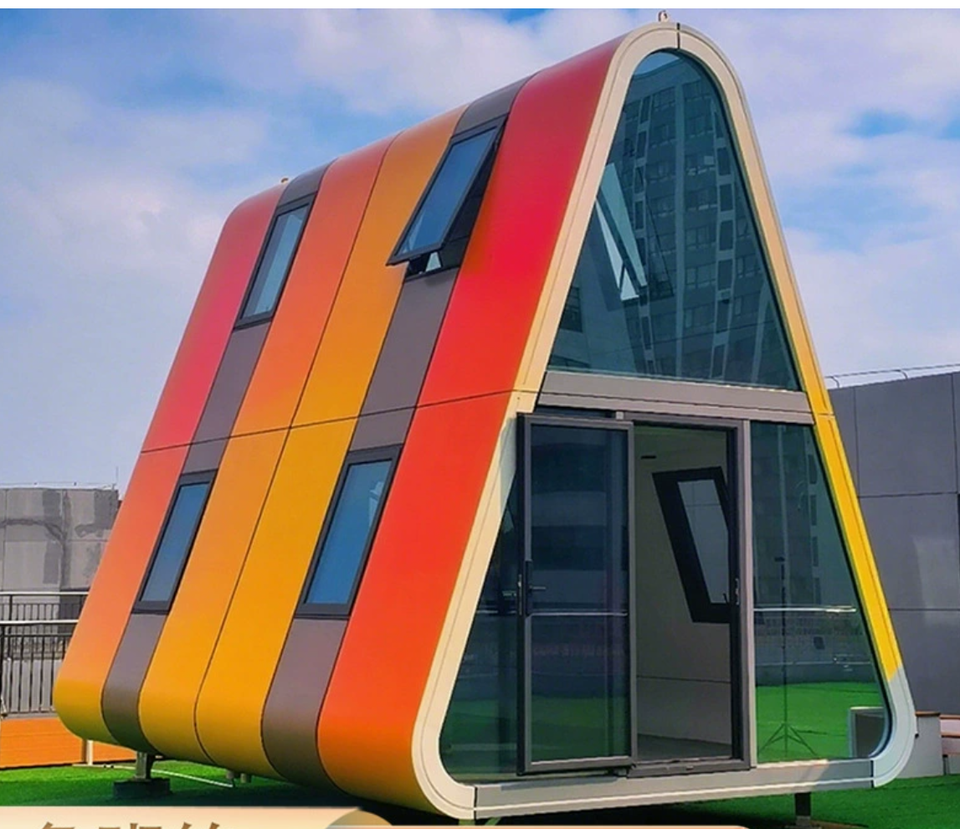 Creative Intelligent Light Steel Container Modular House for Camping Rice Group Homestay Kitchen Activity Triangle House Design