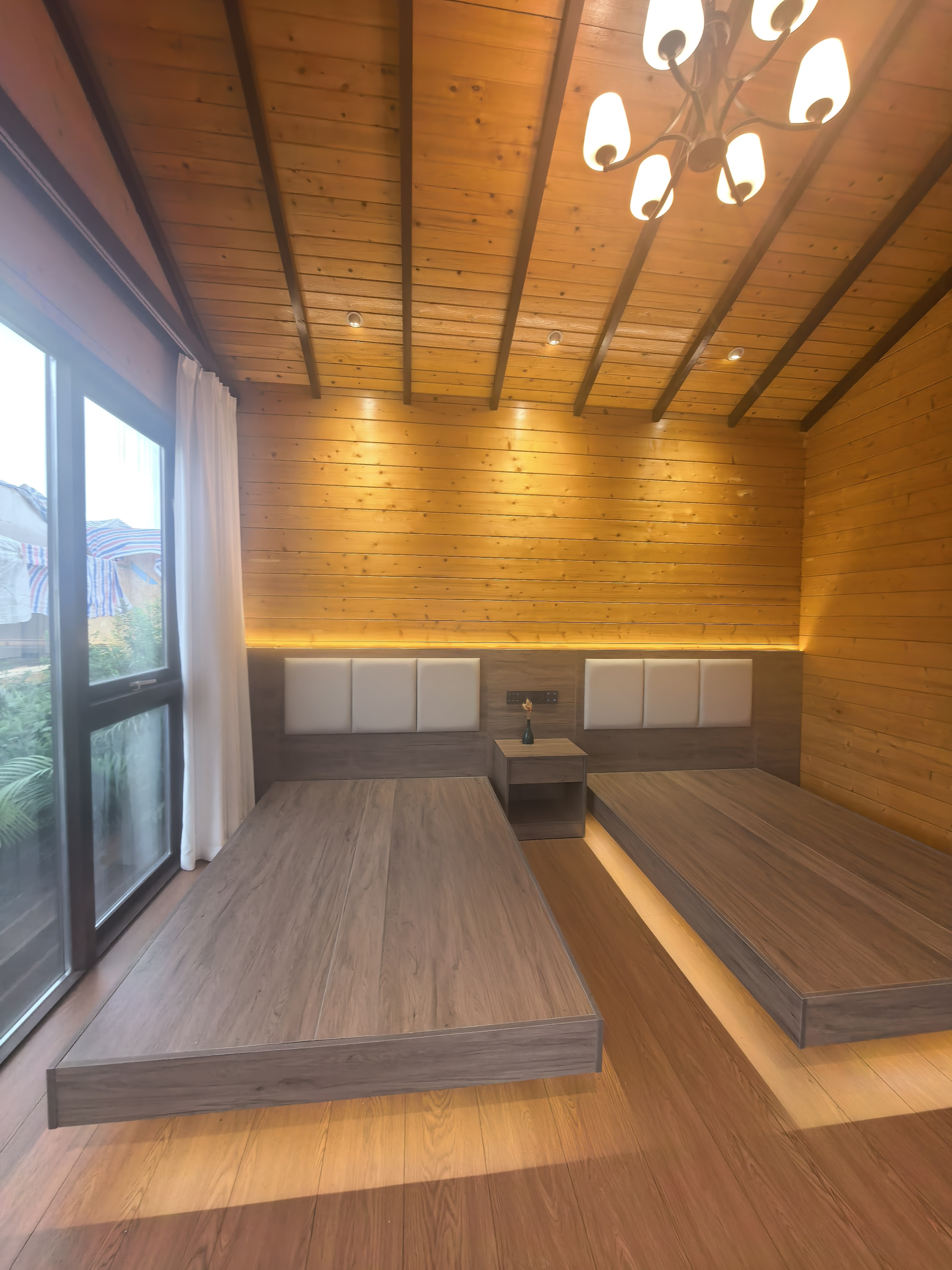Prefabricated Modular Wooden & Light Steel Structure House