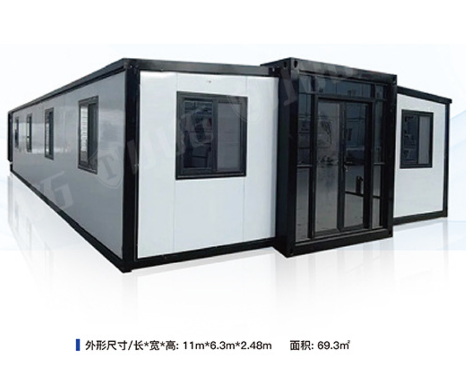 Double Wing Expansion Steel Folding Box with Eaves Terrace Prefabricated Container Building for Hotel Use Modern Design