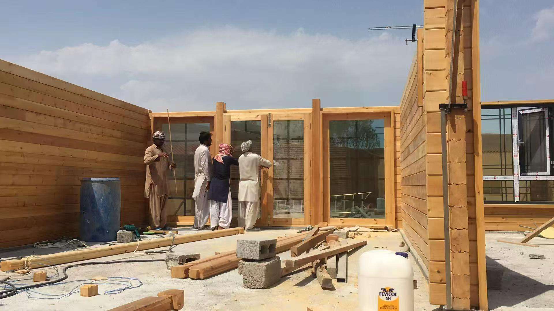 Prefabricated Modern Garden Building, Mini Tiny House, Light Steel Villa, Luxury Style With Kitchen and Bathroom.